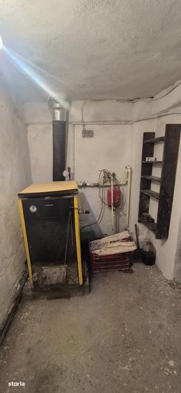 Casă cu 4 camere cu Teren 200 Mp în Valu lui Traian