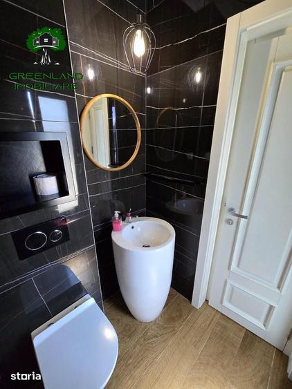 Casă cu 5 camere cu Teren 560 Mp în Cug