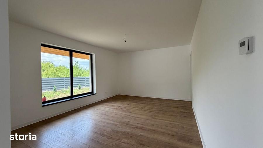 Casă cu 4 camere cu Teren 540 Mp în Ciurea