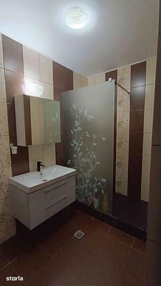 Apartament cu 2 camere semidecomandat în Florești