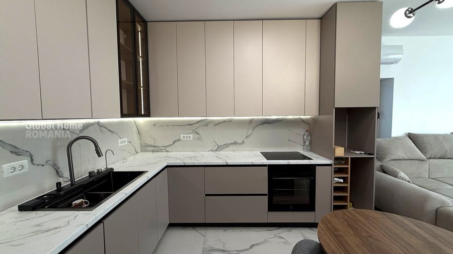Apartament cu 2 camere semidecomandat, mobilat în 1 Mai