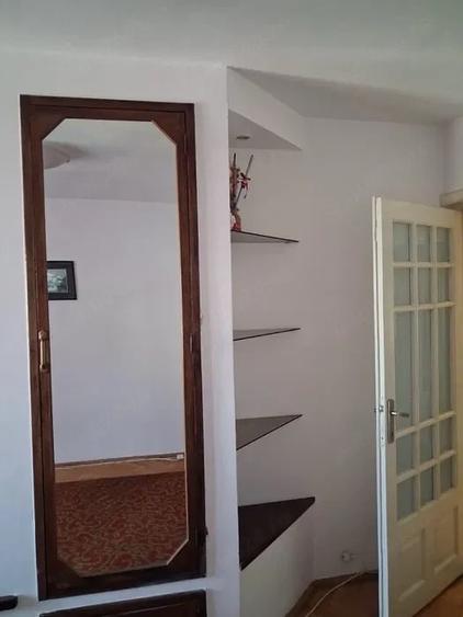 Apartament cu 2 camere decomandat în Bucovina
