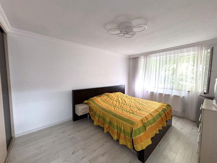 Apartament cu 3 camere semidecomandat, mobilat în Theodor Pallady
