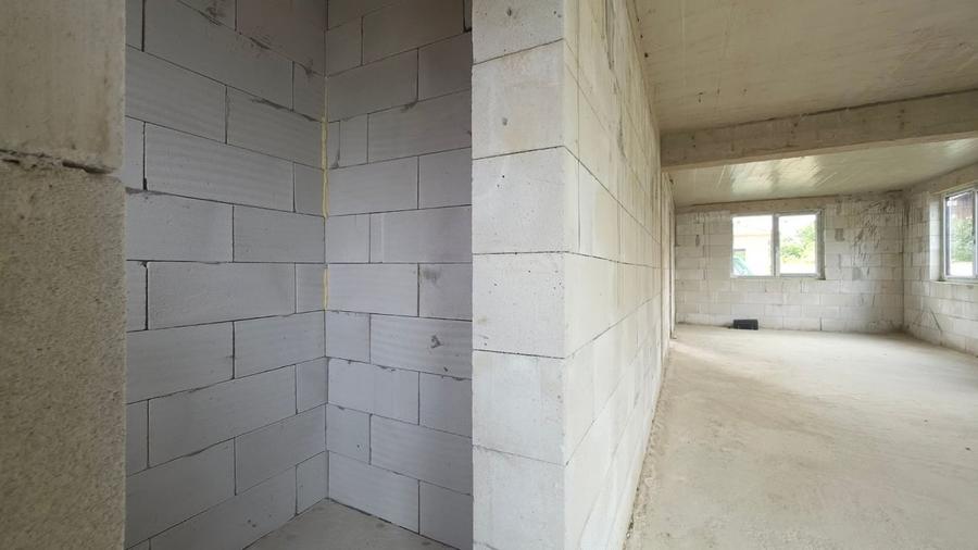 Duplex cu 3 camere cu Canalizare în Vladimirescu