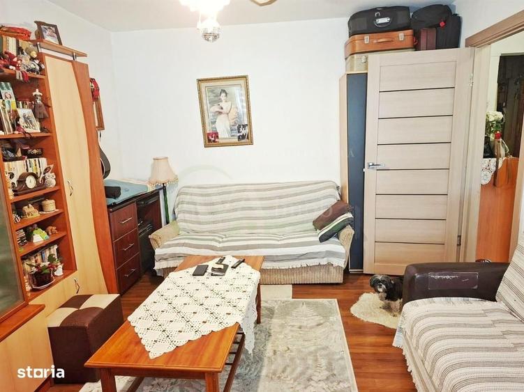 Garsonieră decomandată în Central