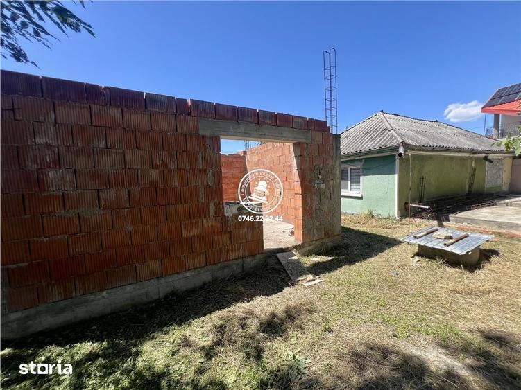 Casă cu 2 camere cu Teren 1940 Mp în Ciurea