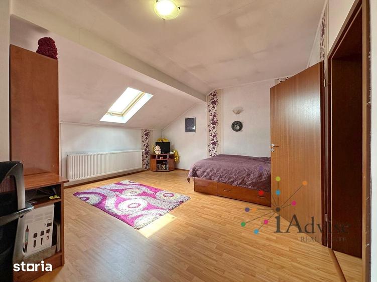 Casă cu 5 camere cu Teren 1500 Mp în Hălchiu