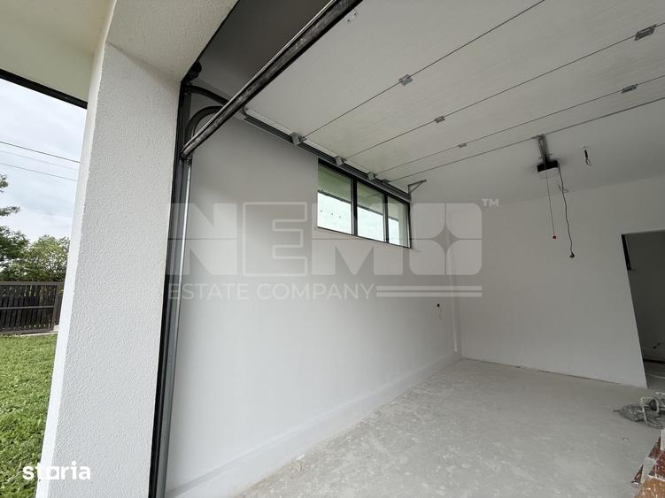 Casă cu 5 camere cu Teren 1000 Mp în Horodnic