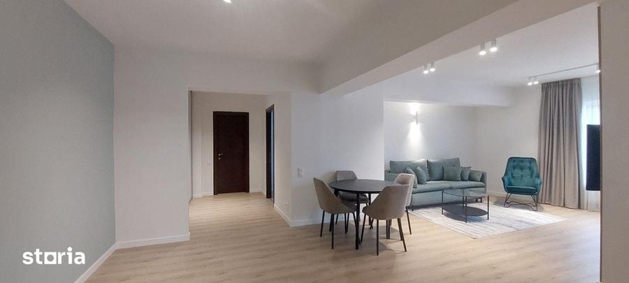 Apartament cu 2 camere semidecomandat, mobilat în Plopilor