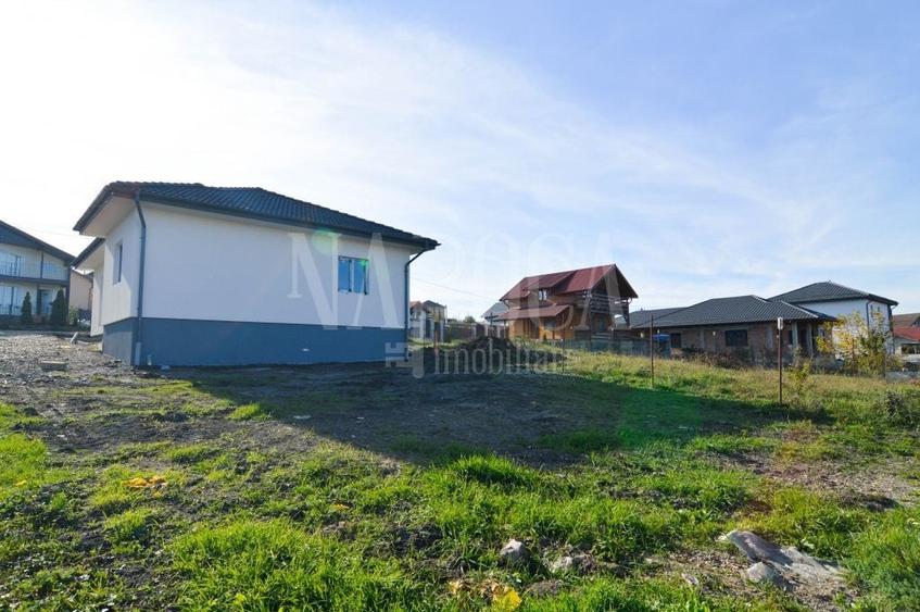 Casă individuală cu 3 camere cu Teren 490 Mp în Câmpenești