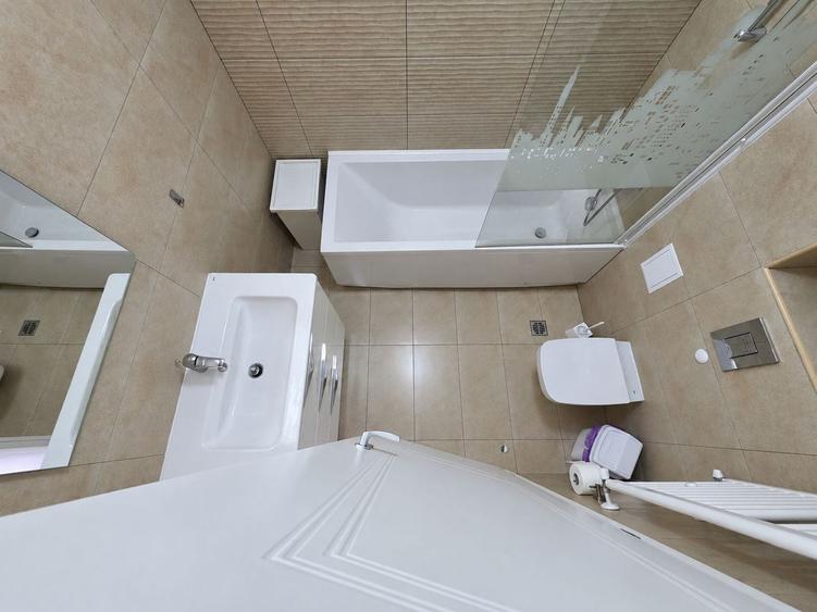 Apartament cu 2 camere decomandat, mobilat în Pipera