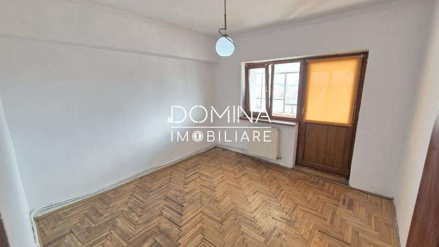Apartament cu 4 camere decomandat în Ultracentral