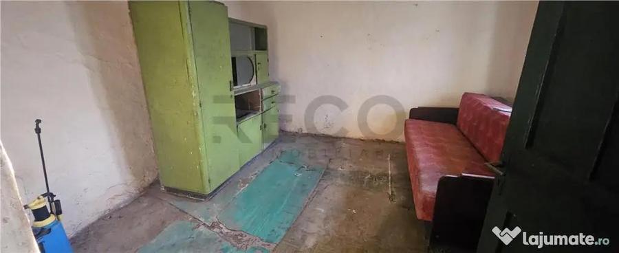 Teren de 2117 mp, în Cetariu