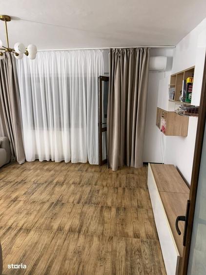 Apartament cu 3 camere decomandat, mobilat în Cantacuzino