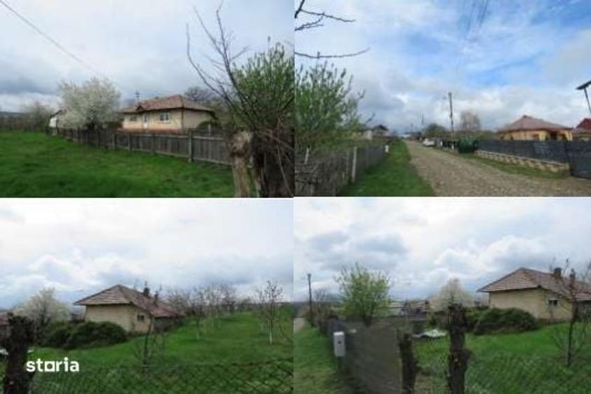 Casă cu 4 camere în Maxut