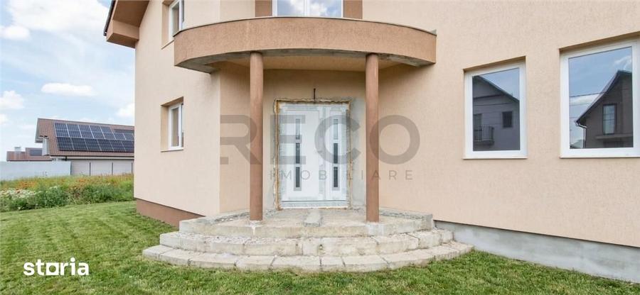 Casă cu 5 camere cu Teren 500 Mp în Nojorid