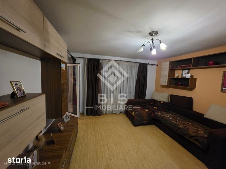 Apartament cu 3 camere decomandat în Cetății