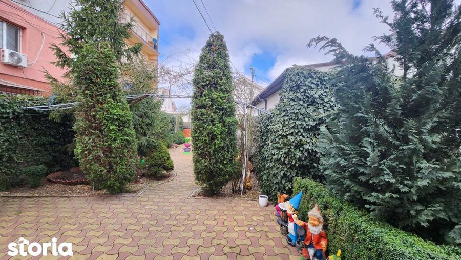 Casă cu 4 camere cu Teren 360 Mp în CET