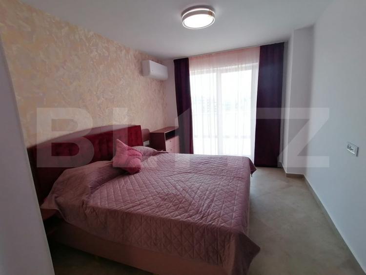 Apartament cu 4 camere semidecomandat în Central