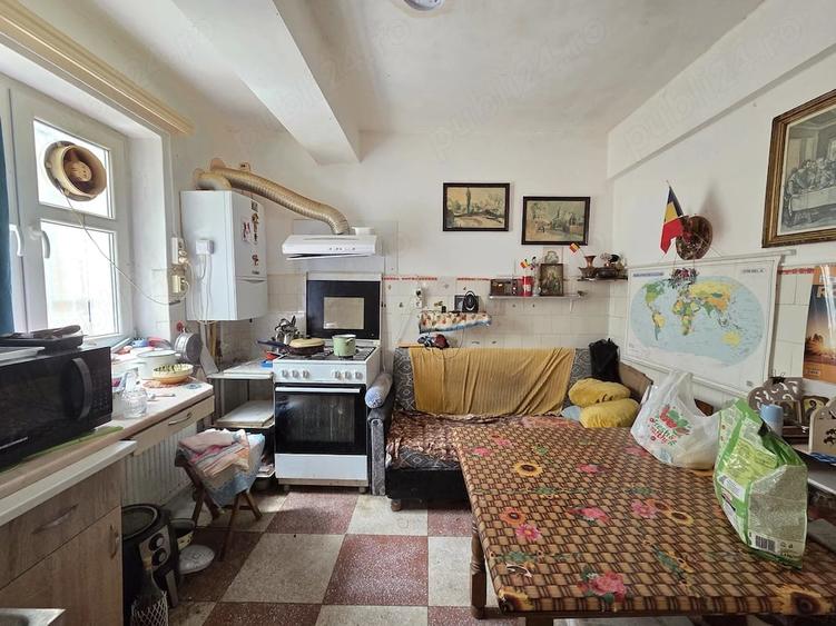 Casă cu Teren 364 Mp în Central