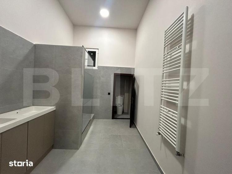 Casă cu 4 camere cu Teren 200 Mp în Central