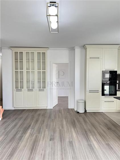 TORONTALULUI - 3 CAMERE SI 2 BAI - MOBILAT LUX - PARCARE SUBTERANA - LIFT - BLOC - 3
