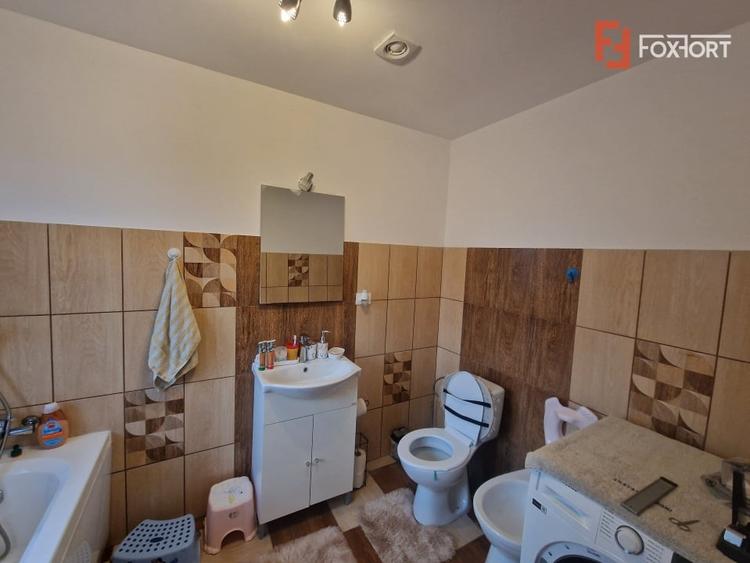 Duplex cu 3 camere cu Canalizare în Moșnița Veche