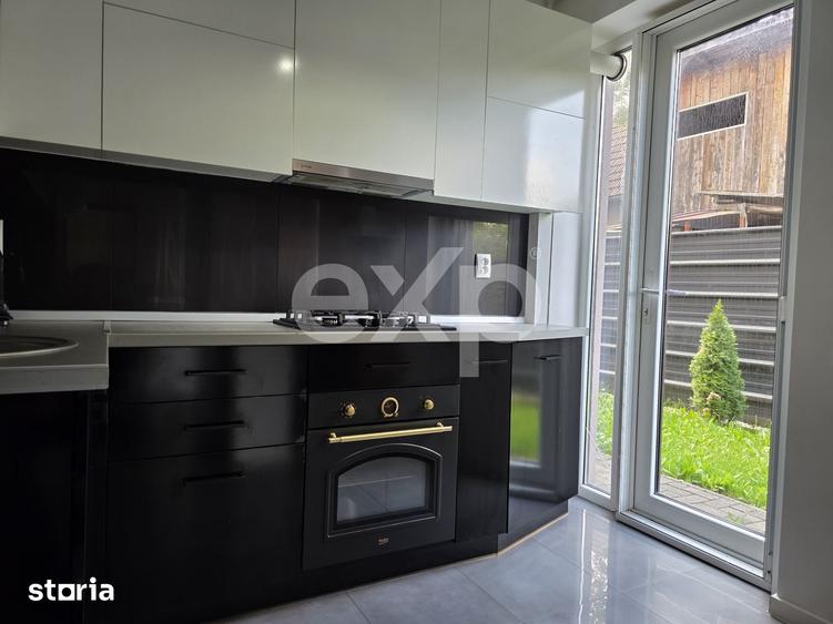Apartament cu 5 camere în Florești