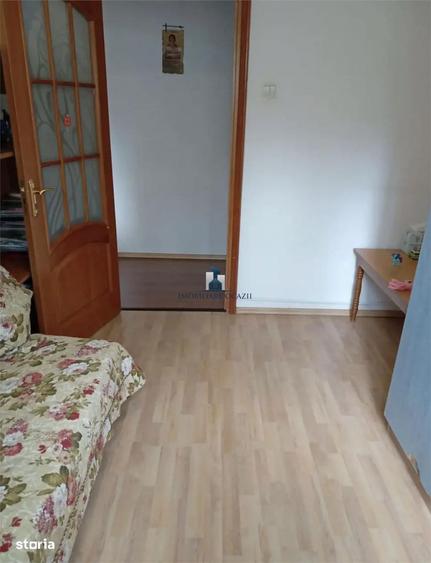 Apartament cu 3 camere semidecomandat, mobilat în Berceni — fotografia 1