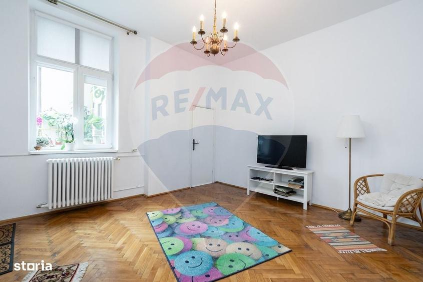 Apartament cu 3 camere în Cotroceni
