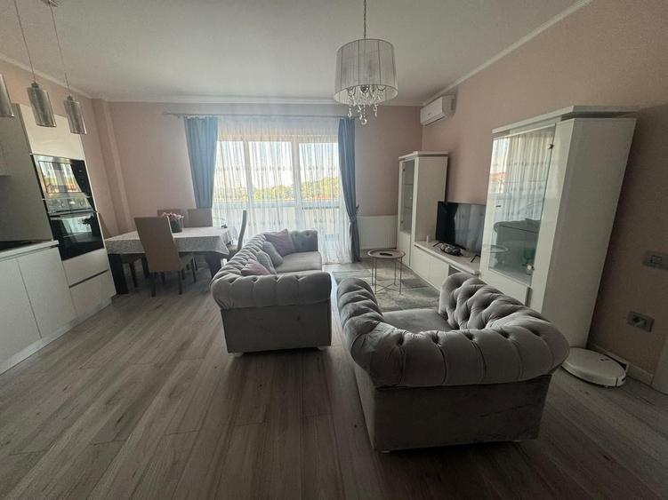Apartament cu 2 camere decomandat în Spitalul Județean