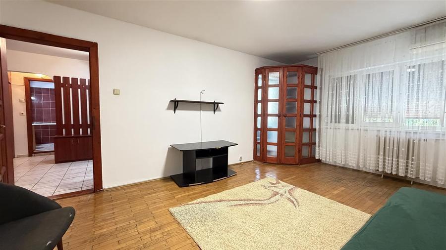 Apartament cu 2 camere decomandat în Iosia