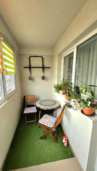Apartament cu 2 camere decomandat, mobilat în Central