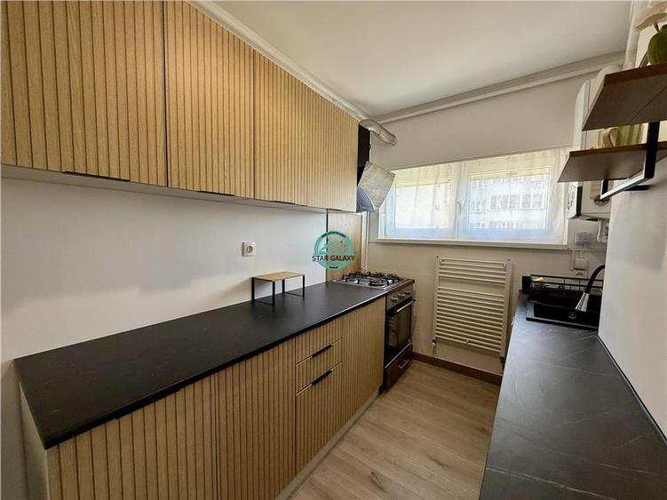 Apartament cu 2 camere decomandat, mobilat în Semicentral
