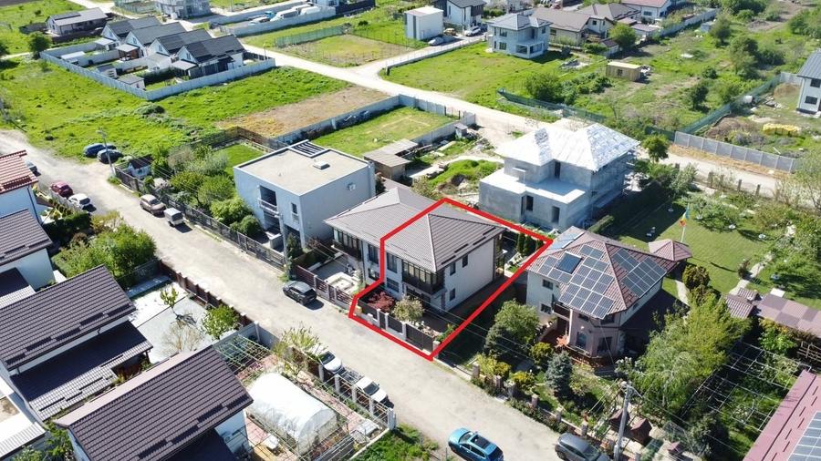 Duplex cu 4 camere cu Canalizare în Berceni