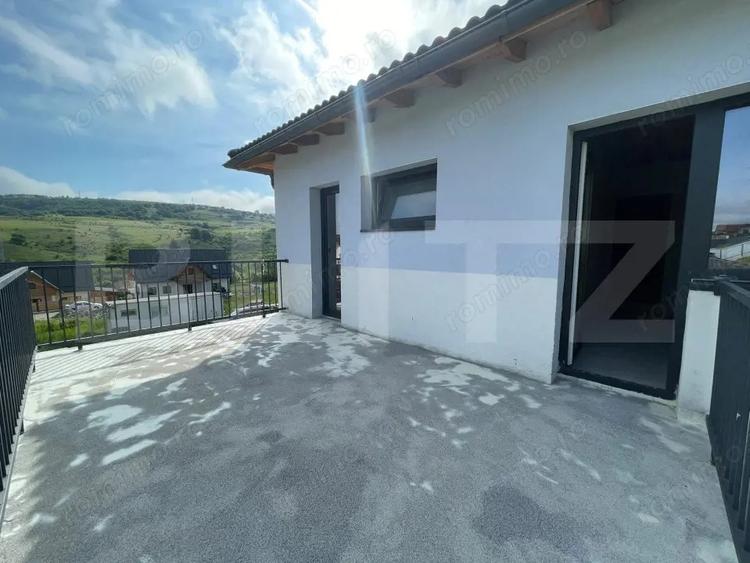 Casă cu Teren 500 Mp în Corușu