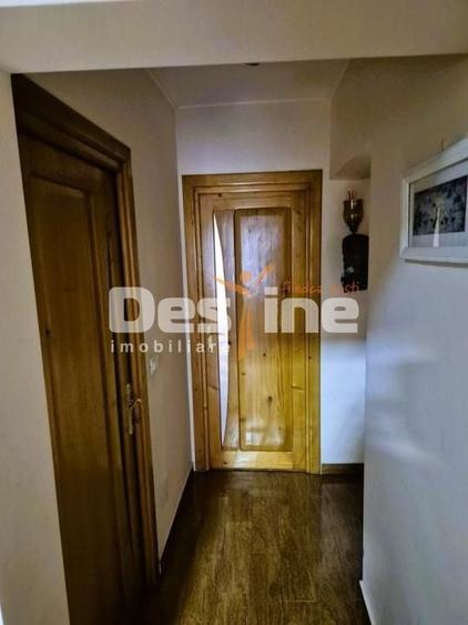 Apartament cu 3 camere decomandat, mobilat în Ultracentral