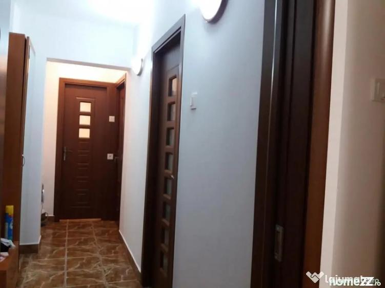 Apartament 2 camere, decomandat, Bdul Republicii, etajul 7/9 - Ploiesti (Prahova) - 8