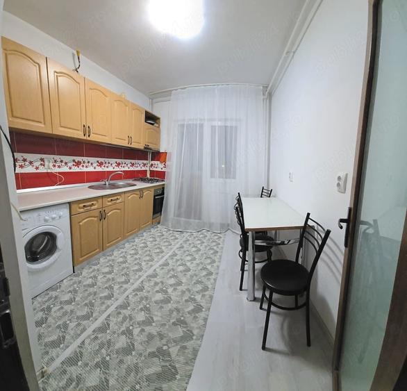 Apartament cu 2 camere decomandat în Costin Georgian