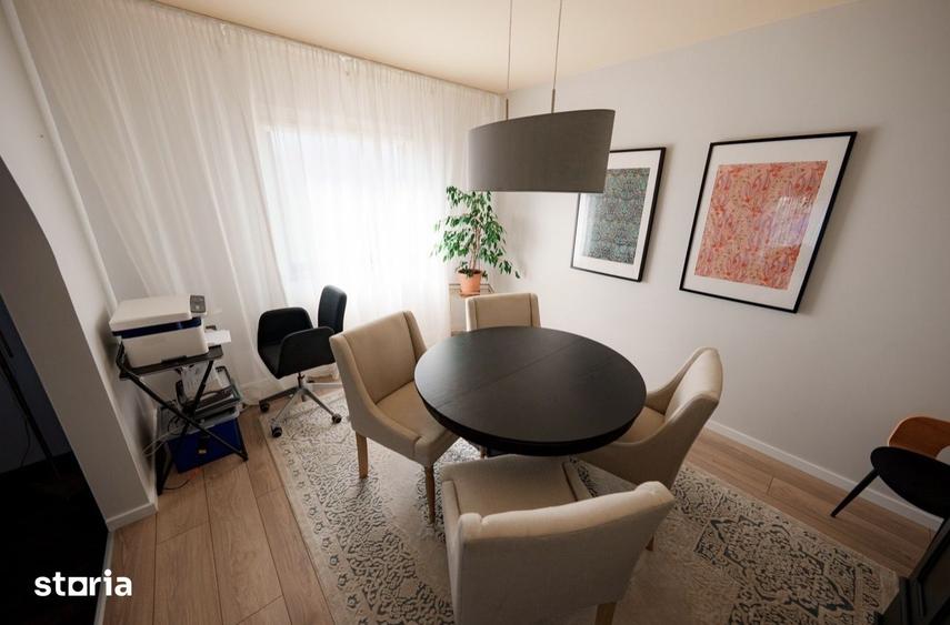 Casă cu 6 camere cu Teren 3700 Mp în Central