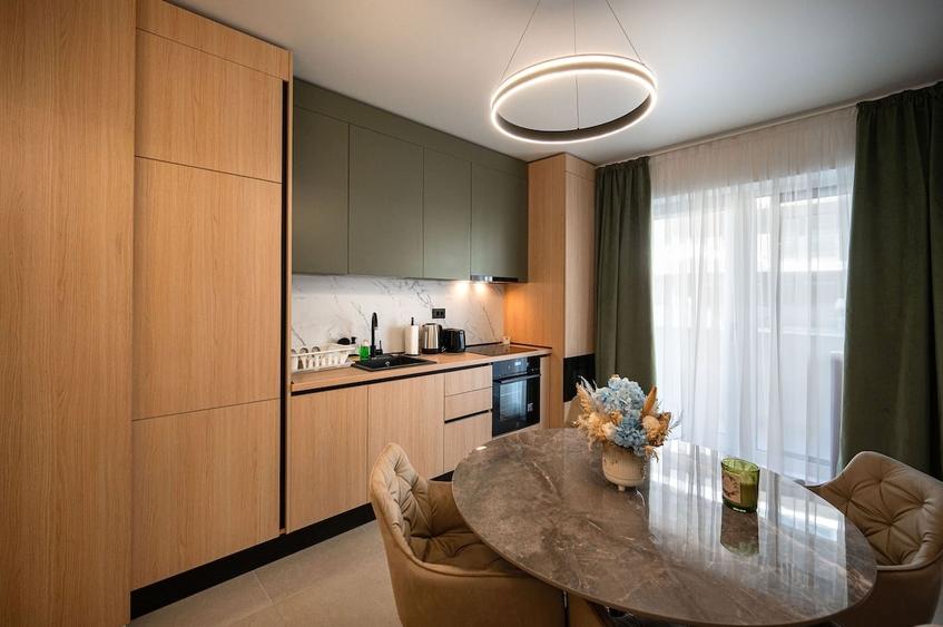 Apartament cu 2 camere decomandat în Mamaia-Sat