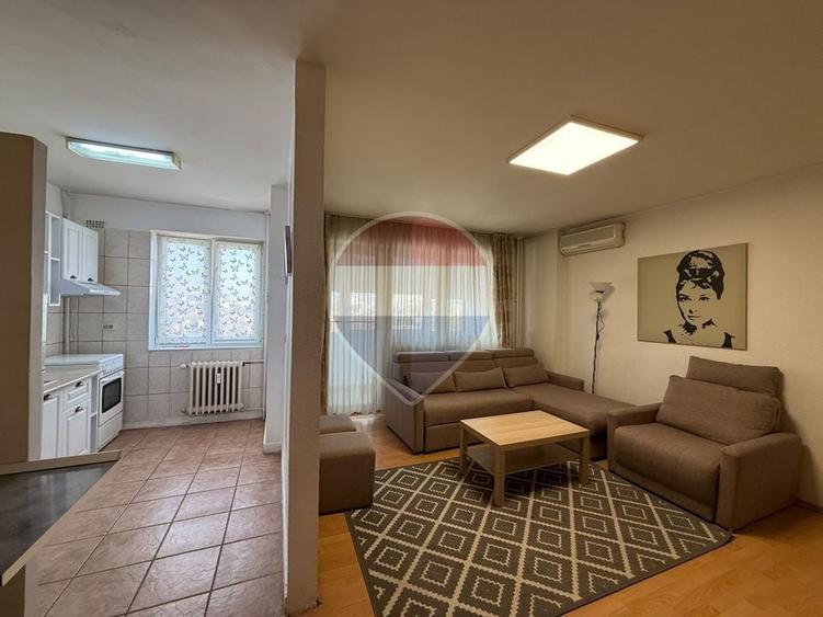 Apartament cu 2 camere semidecomandat, mobilat în Șerban Vodă