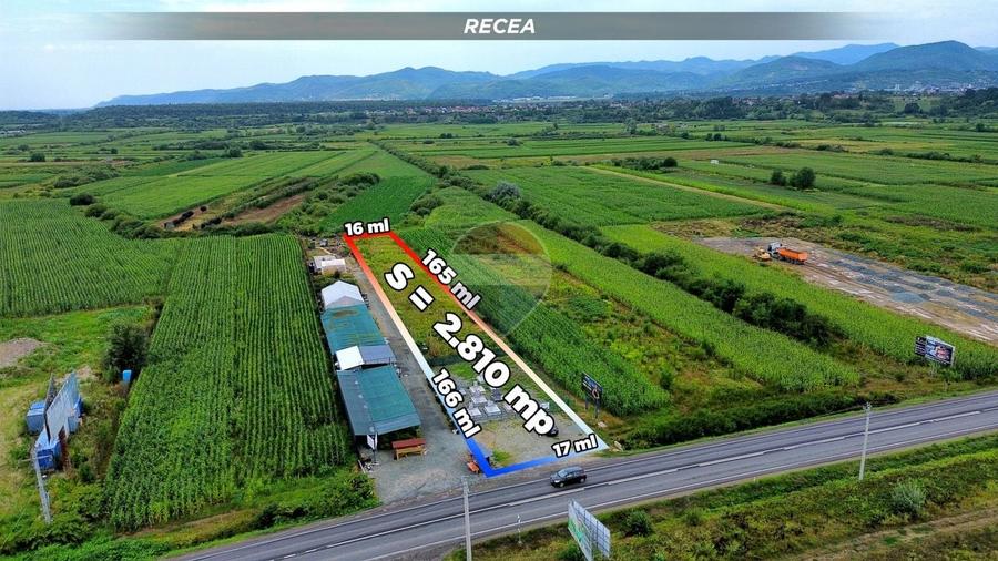 Teren agricol intravilan de 2810 mp, în Recea