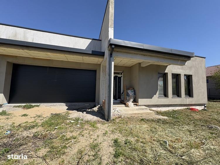 Casă cu 3 camere cu Teren 1290 Mp în Oșorhei