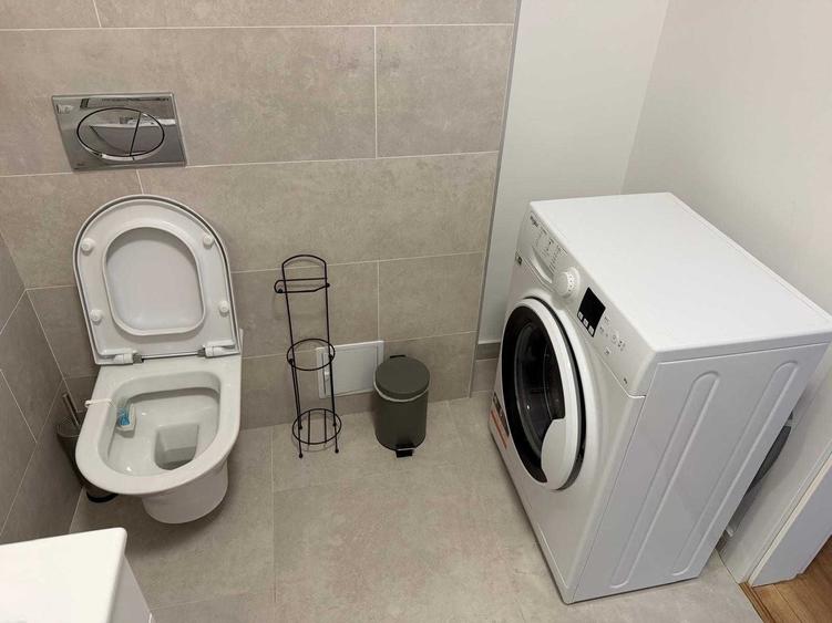 Apartament cu 2 camere decomandat în Florești