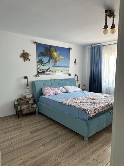 Casă cu 3 camere cu Teren 100 Mp în Central