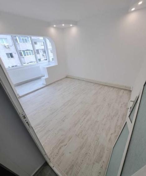 Apartament cu 2 camere decomandat în Inel II