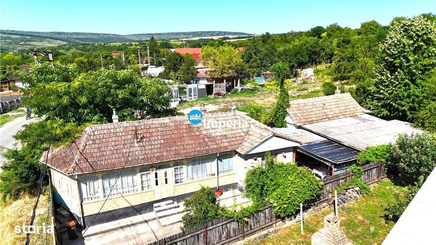 Casă cu 3 camere în Costuleni