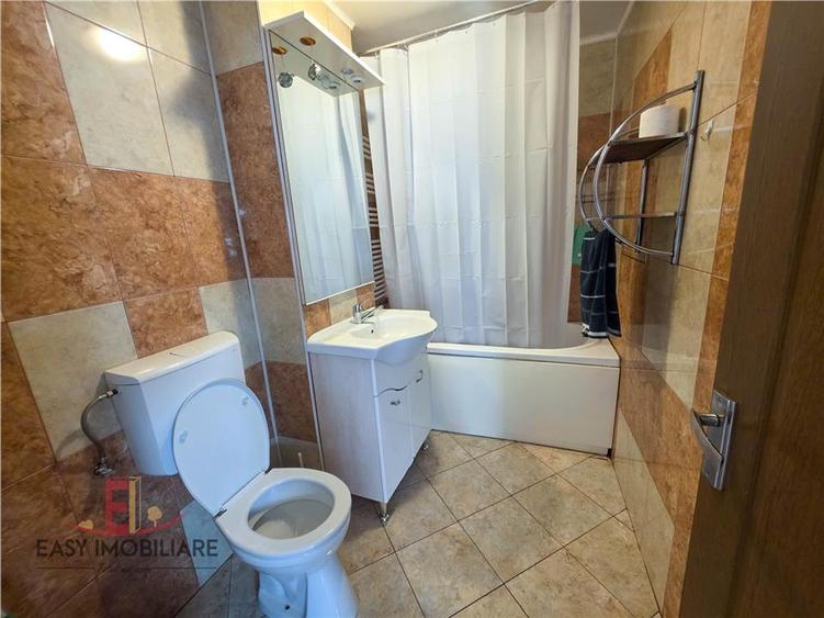 Apartament cu 2 camere decomandat în 7 Noiembrie