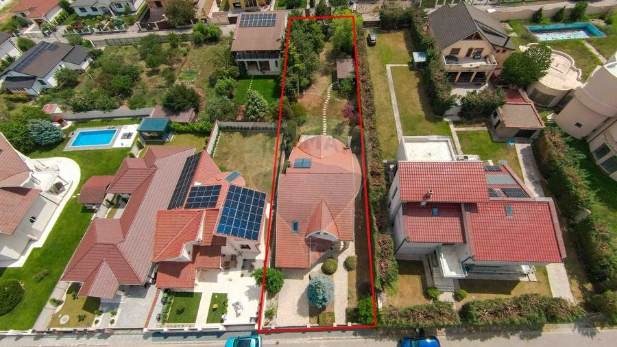 Casă individuală cu 5 camere cu Teren 1000 Mp în Sânmartin